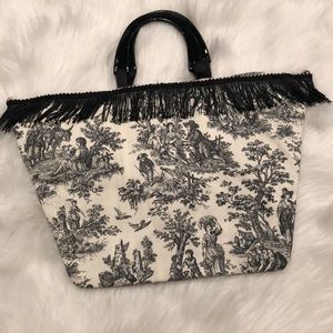 💋4 for $25💋💜Fun bag